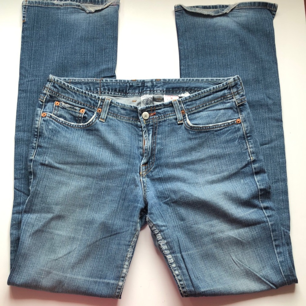 Lucky Brand Wonder Fit Midrise XLONG Jeans - Picture 6 of 14